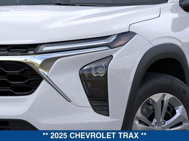 new 2025 Chevrolet Trax car, priced at $20,995