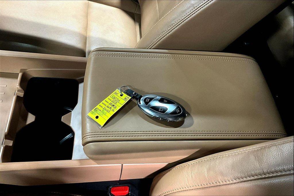 used 2024 Hyundai Santa Fe car, priced at $38,222