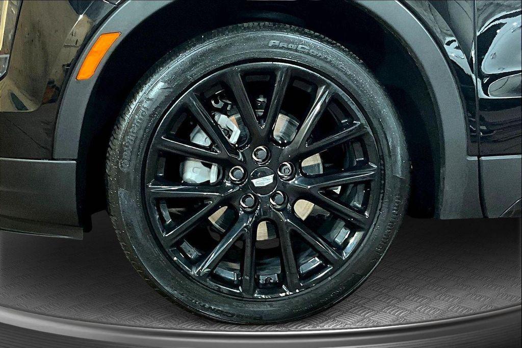 used 2023 Cadillac XT4 car, priced at $28,991
