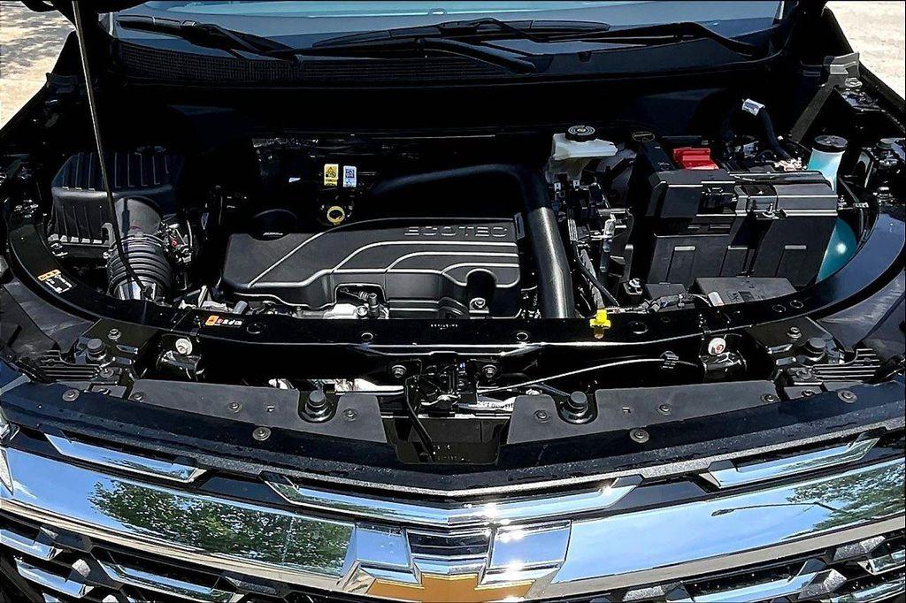 new 2026 Chevrolet Equinox car, priced at $29,372