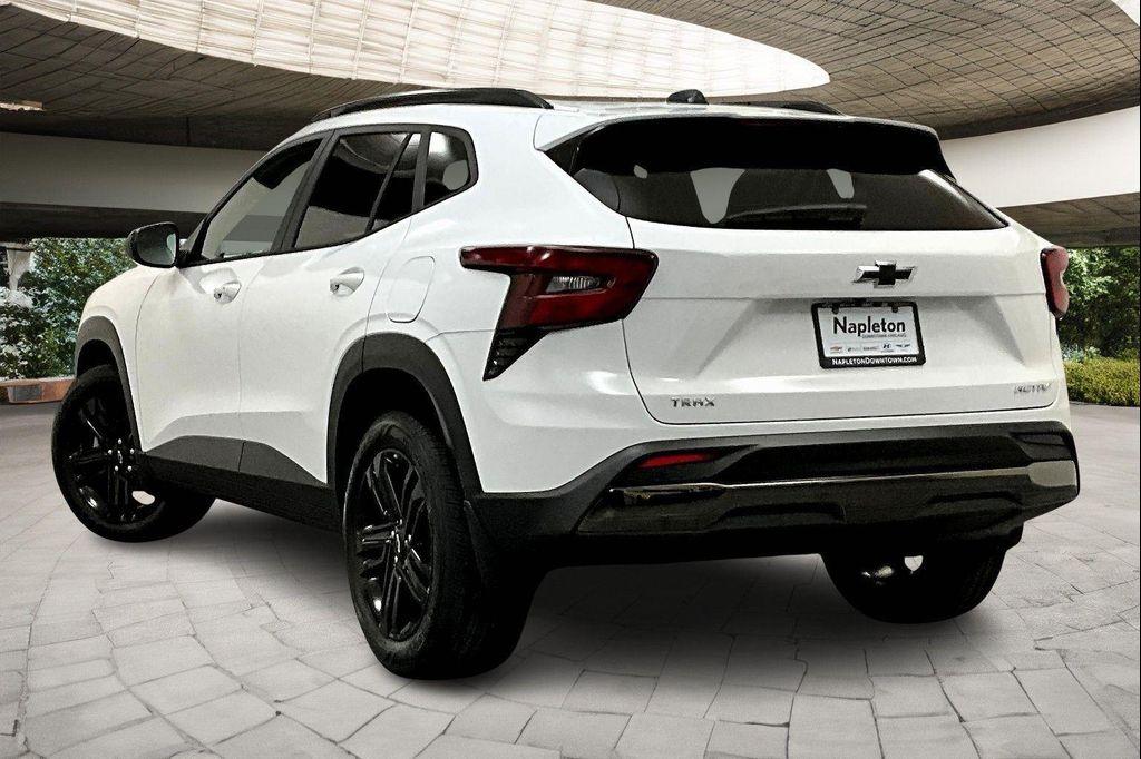 new 2025 Chevrolet Trax car, priced at $25,845
