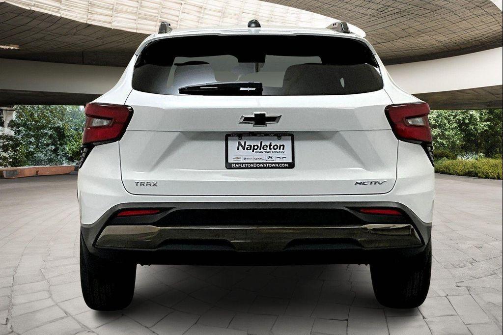 new 2025 Chevrolet Trax car, priced at $25,845
