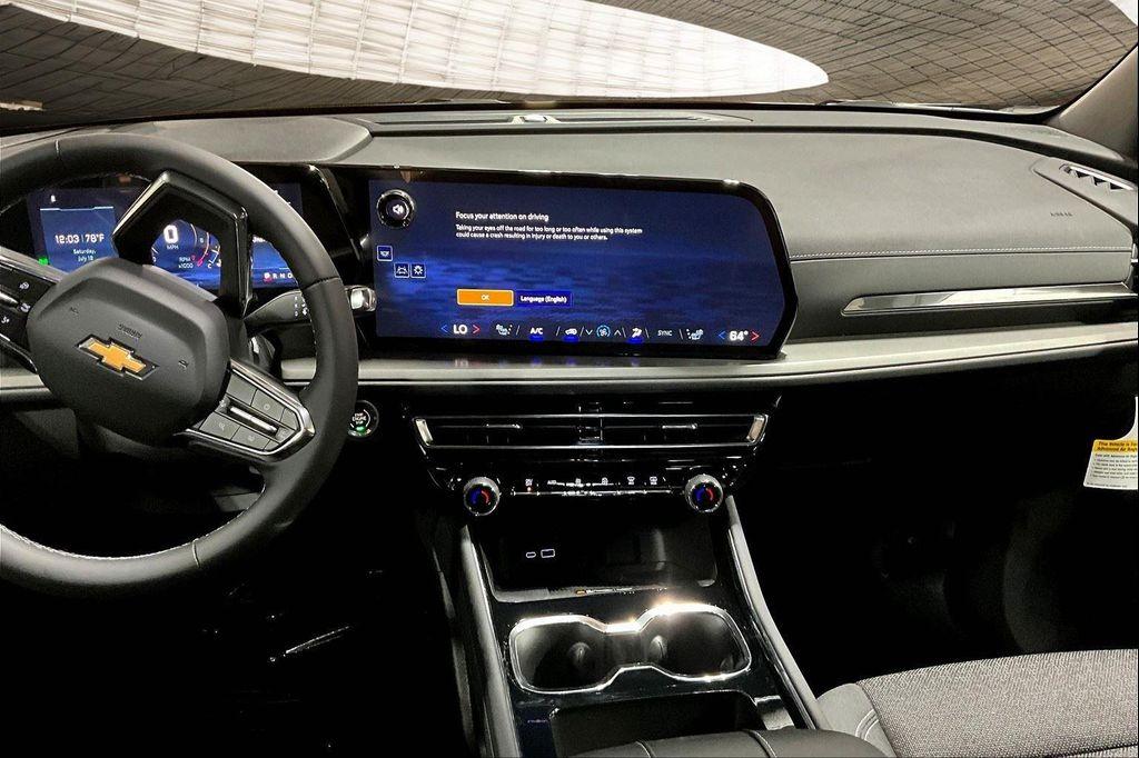 new 2025 Chevrolet Traverse car, priced at $43,474