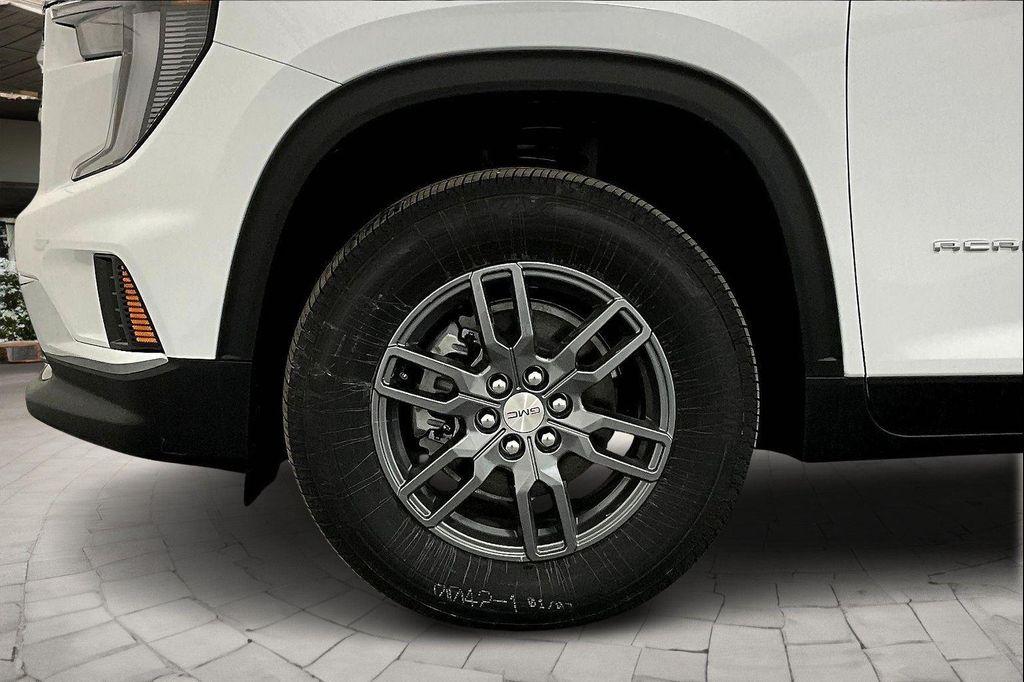 new 2025 GMC Acadia car, priced at $39,866