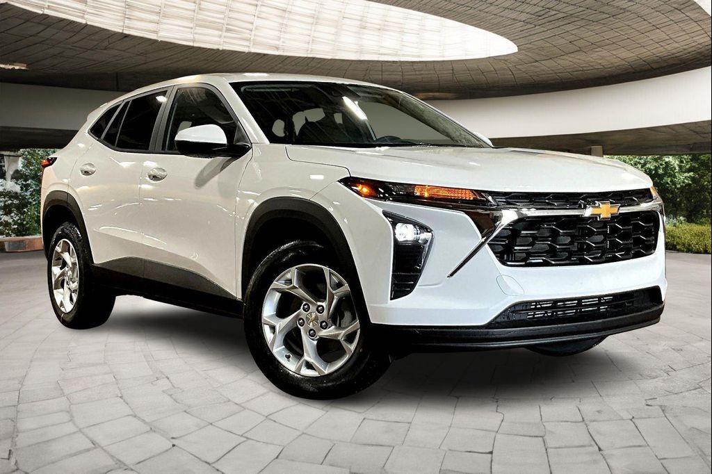 new 2026 Chevrolet Trax car, priced at $24,178