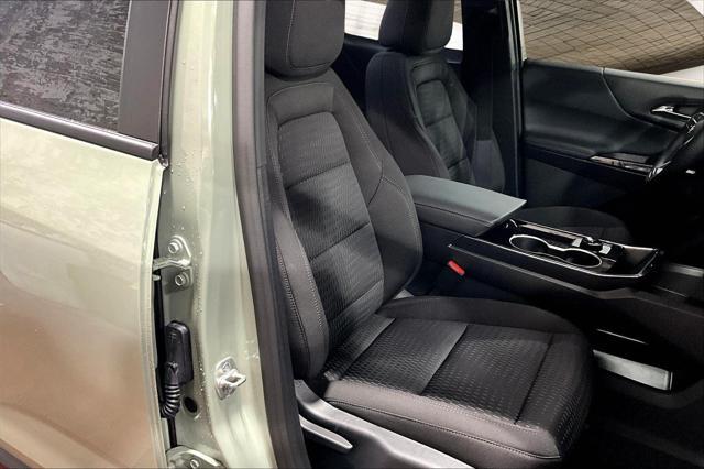 new 2026 Chevrolet Equinox car, priced at $28,445
