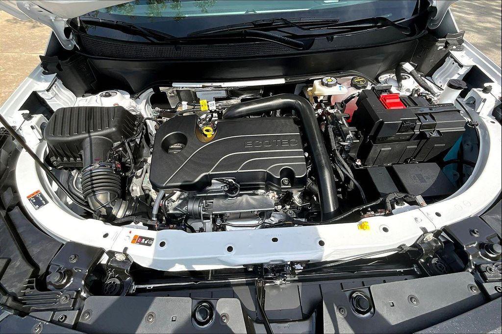 new 2026 Chevrolet Equinox car, priced at $29,842