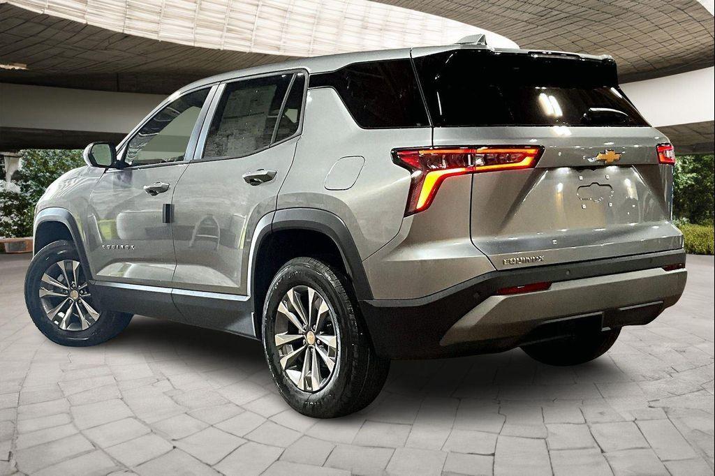 new 2026 Chevrolet Equinox car, priced at $28,443