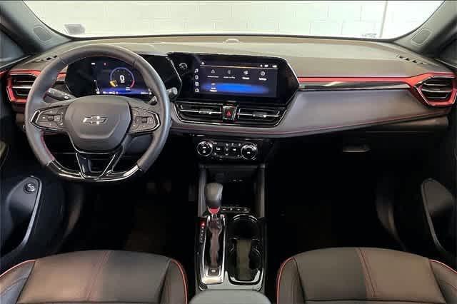 used 2024 Chevrolet TrailBlazer car, priced at $27,394