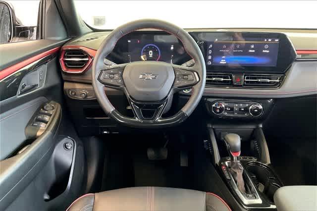 used 2024 Chevrolet TrailBlazer car, priced at $27,394