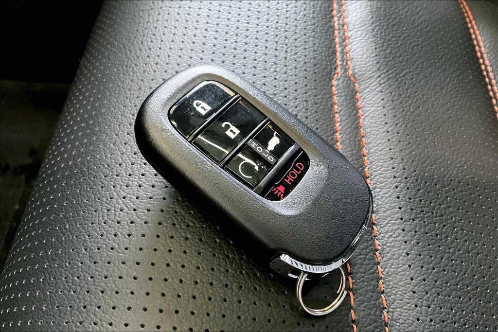 new 2025 Honda CR-V Hybrid car, priced at $41,000