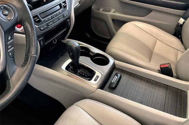 used 2017 Honda Pilot car, priced at $16,860