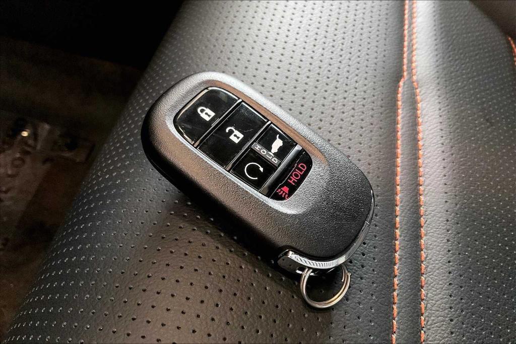 new 2025 Honda CR-V Hybrid car, priced at $41,000