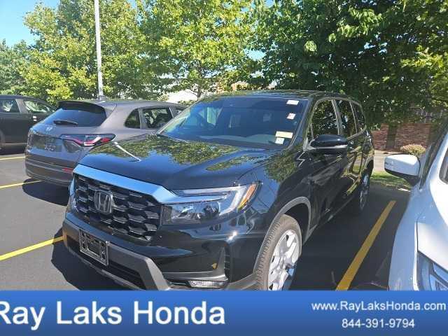 used 2025 Honda Passport car, priced at $40,223