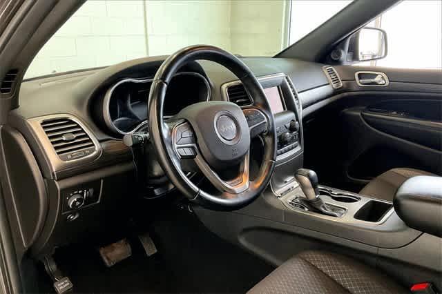used 2020 Jeep Grand Cherokee car, priced at $22,506