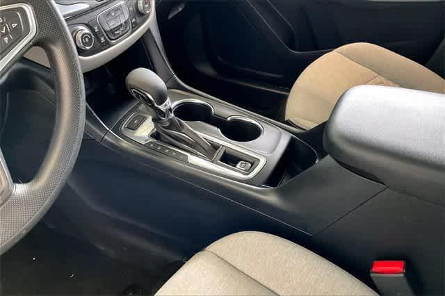 used 2023 Chevrolet Equinox car, priced at $21,977