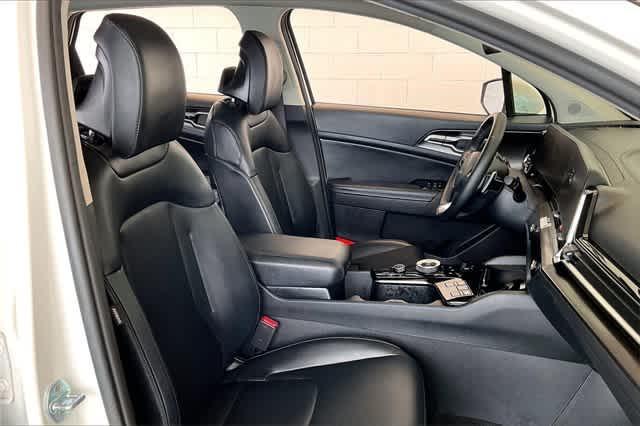 used 2023 Kia Sportage Hybrid car, priced at $27,121