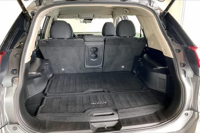 used 2020 Nissan Rogue car, priced at $18,345