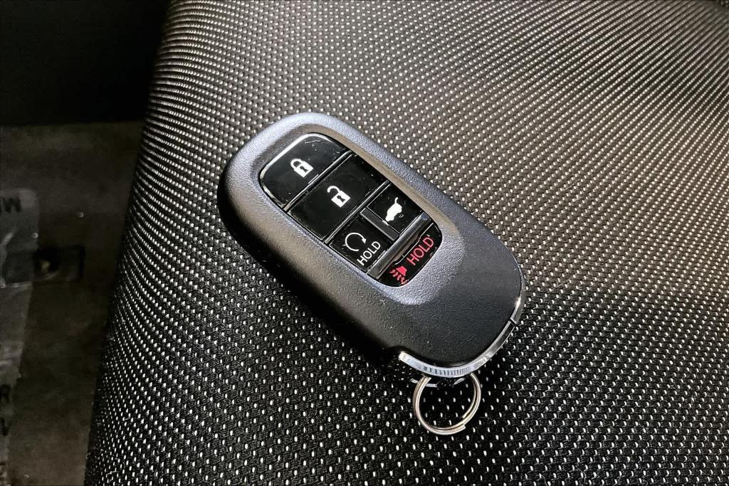 new 2025 Honda CR-V car, priced at $35,700