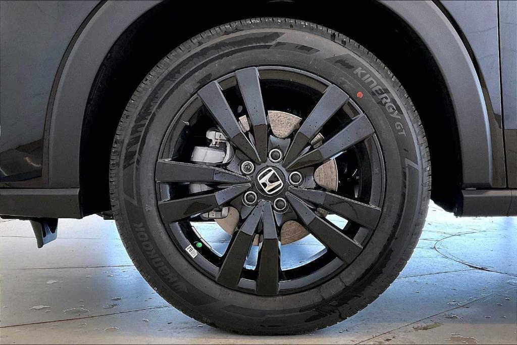 new 2026 Honda HR-V car, priced at $30,950