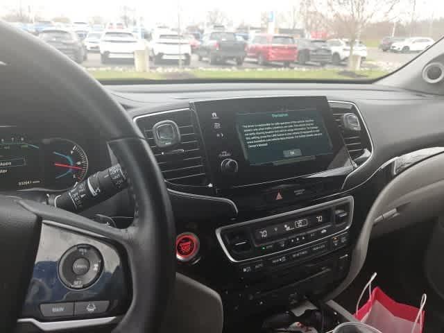 used 2022 Honda Pilot car, priced at $35,211