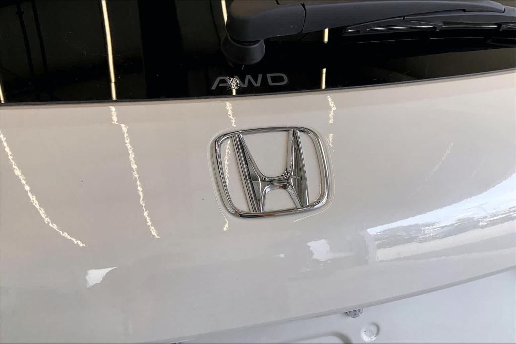 new 2025 Honda HR-V car, priced at $29,005