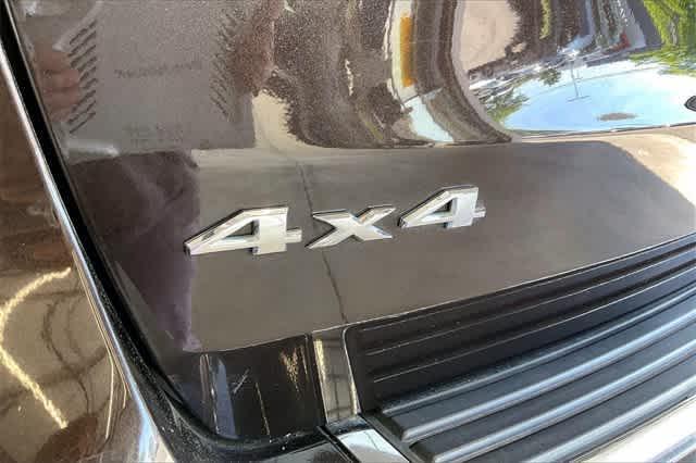 used 2017 Jeep Grand Cherokee car, priced at $17,378