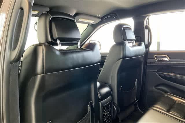 used 2017 Jeep Grand Cherokee car, priced at $17,378