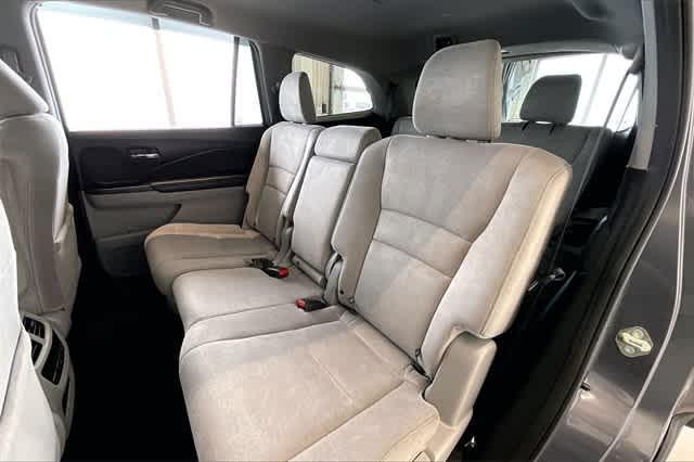 used 2020 Honda Pilot car, priced at $19,956
