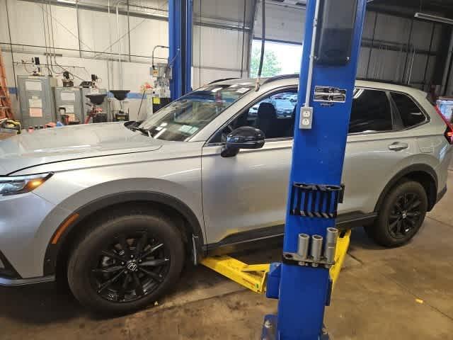 used 2025 Honda CR-V Hybrid car, priced at $35,906