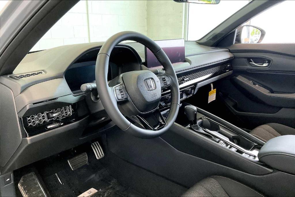 new 2025 Honda Accord Hybrid car, priced at $35,260