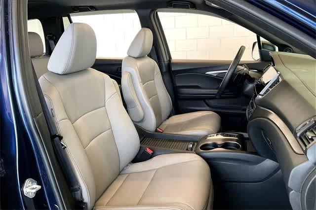 used 2022 Honda Passport car, priced at $31,736