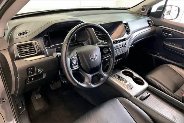 used 2022 Honda Pilot car, priced at $29,612