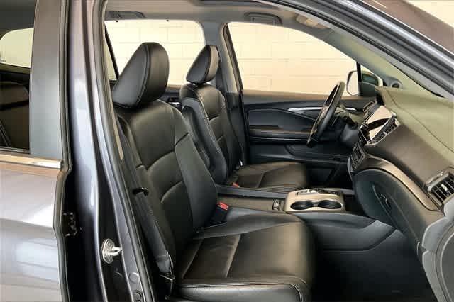 used 2022 Honda Pilot car, priced at $29,612