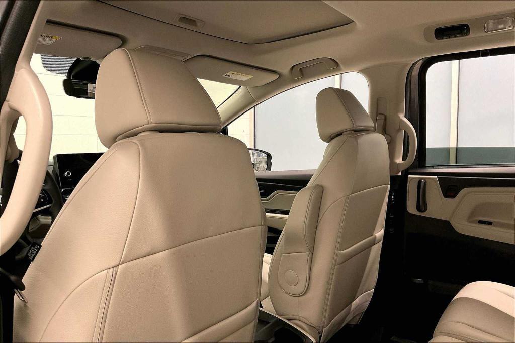 new 2025 Honda Odyssey car, priced at $43,315