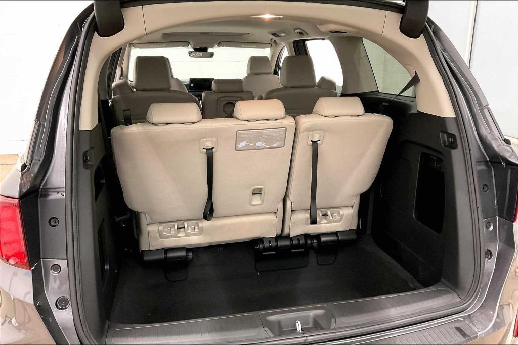 new 2025 Honda Odyssey car, priced at $43,315