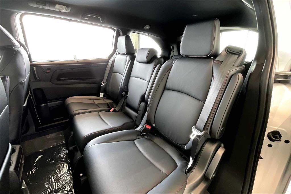 new 2025 Honda Odyssey car, priced at $45,275
