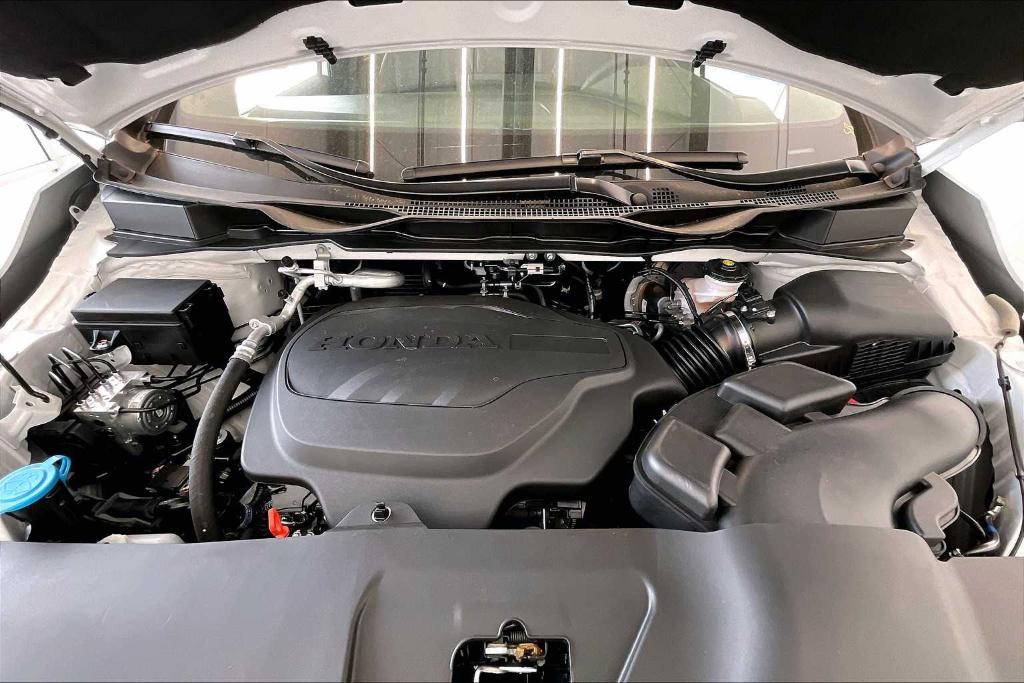 new 2025 Honda Odyssey car, priced at $45,275