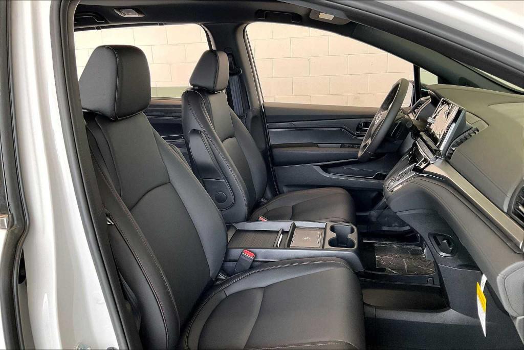 new 2025 Honda Odyssey car, priced at $45,275