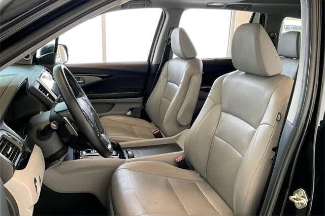 used 2016 Honda Pilot car, priced at $14,582