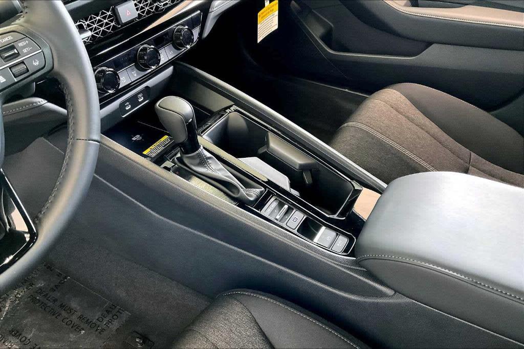 new 2025 Honda Accord Hybrid car, priced at $35,260