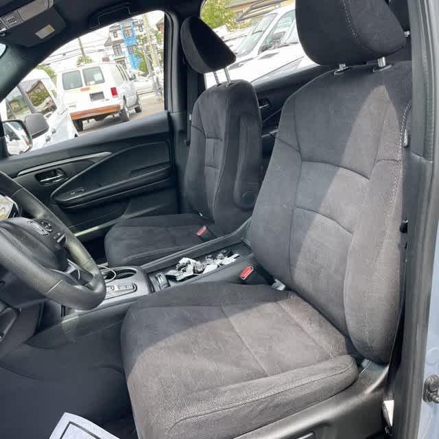 used 2022 Honda Pilot car, priced at $30,790