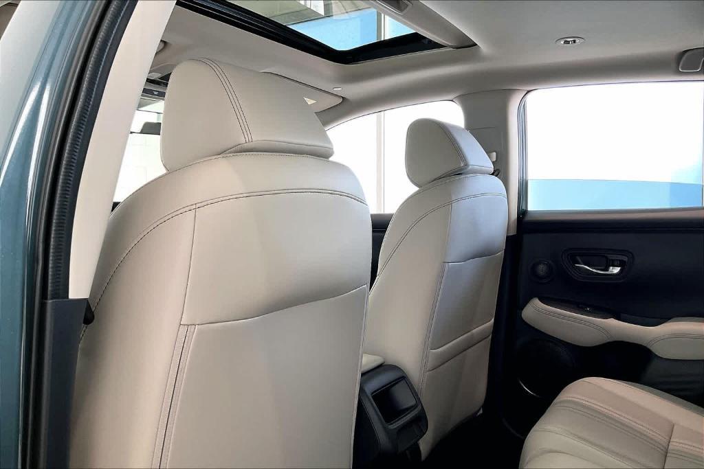 new 2025 Honda HR-V car, priced at $32,850