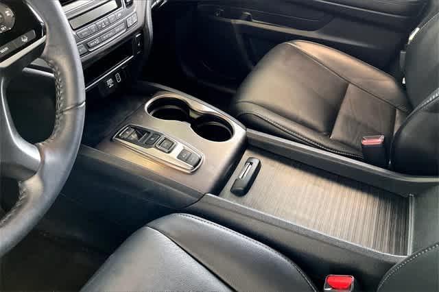 used 2022 Honda Pilot car, priced at $31,877