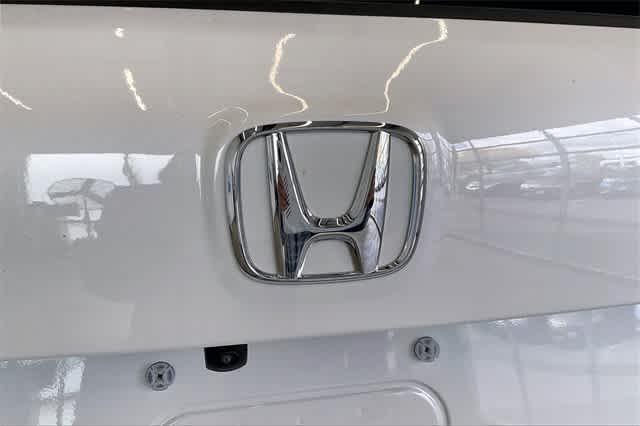 used 2022 Honda Pilot car, priced at $31,877