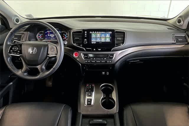 used 2022 Honda Pilot car, priced at $31,877