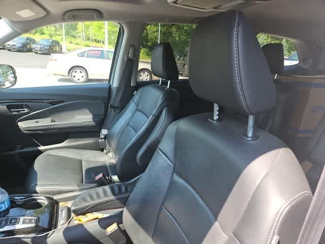 used 2022 Honda Pilot car, priced at $33,181