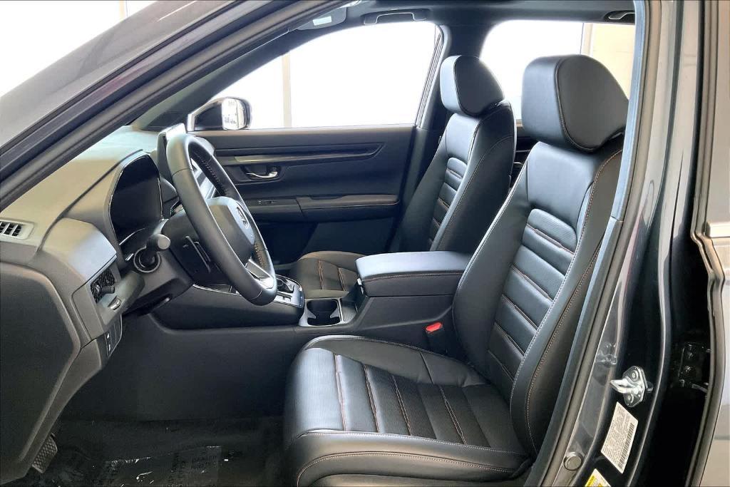 new 2025 Honda CR-V Hybrid car, priced at $40,545