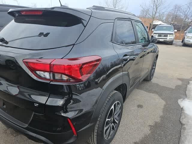 used 2025 Chevrolet TrailBlazer car, priced at $25,947