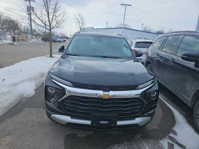 used 2025 Chevrolet TrailBlazer car, priced at $25,947